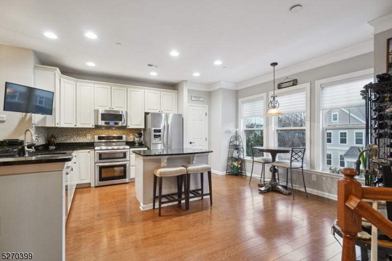 Morristown Square - Residential