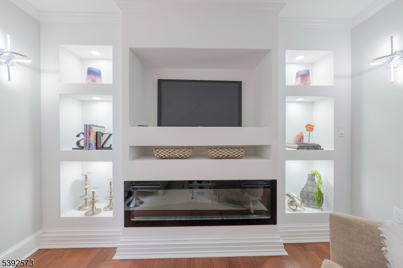 Pleasantdale - Residential