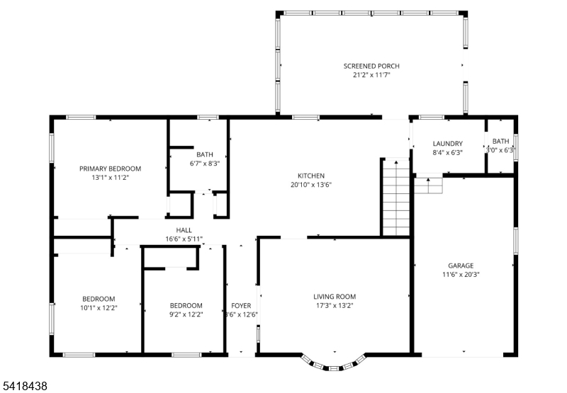 Main image without alt text