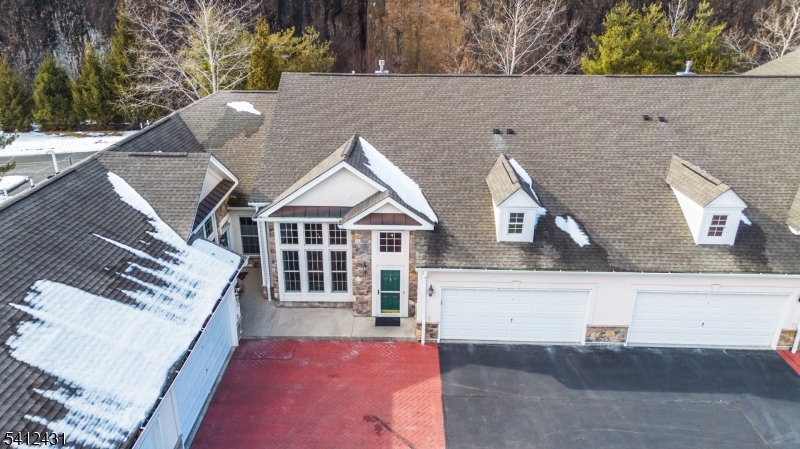 Four Seasons at Great Notch - Residential