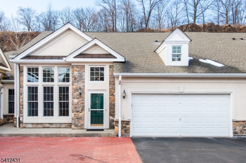 Four Seasons at Great Notch - Residential