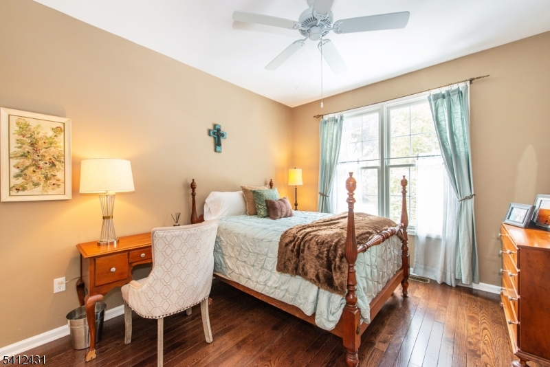 Four Seasons at Great Notch - Residential