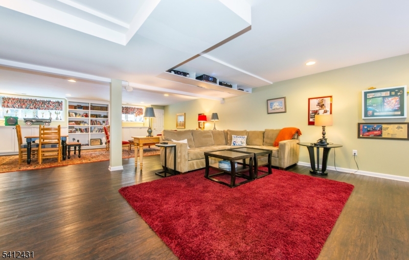 Four Seasons at Great Notch - Residential