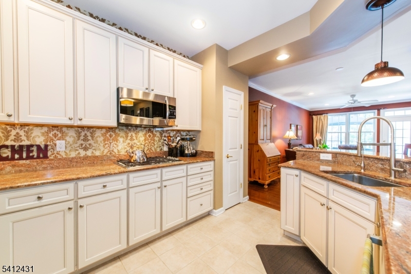 Four Seasons at Great Notch - Residential