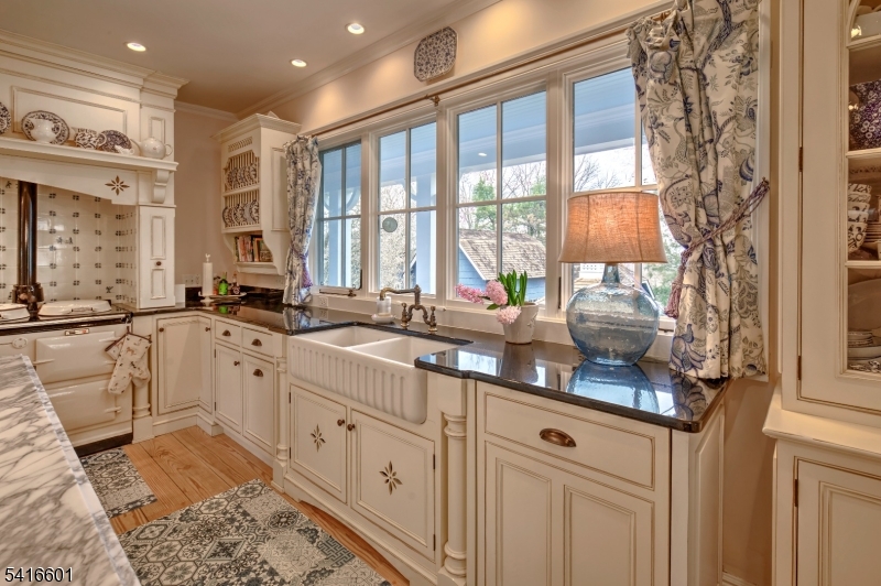 Basking Ridge village - Residential