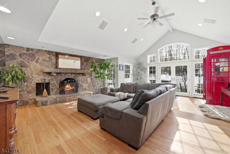 Rolling Hill - Residential