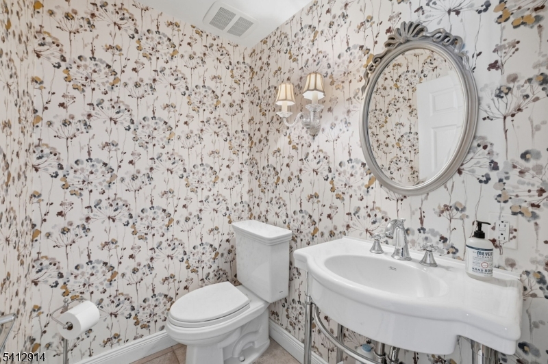 Rolling Hill - Residential