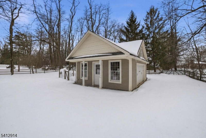 Rolling Hill - Residential