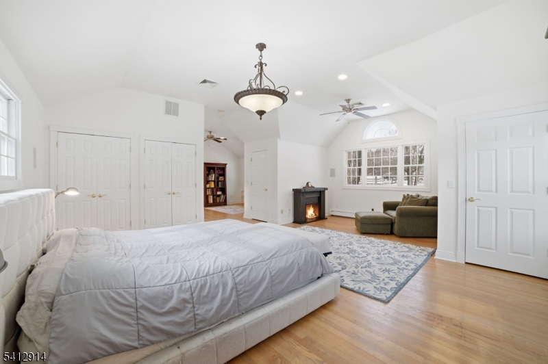 Rolling Hill - Residential