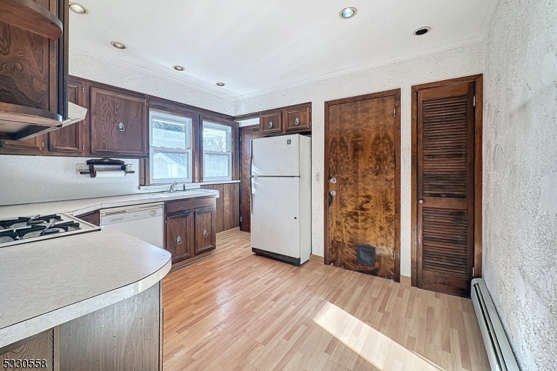 Crystal Woods - Residential