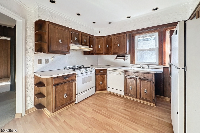 Crystal Woods - Residential