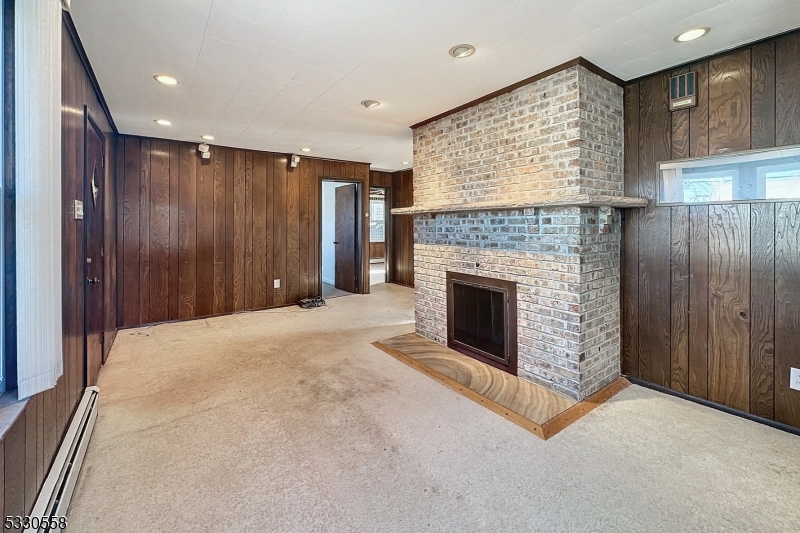 Crystal Woods - Residential