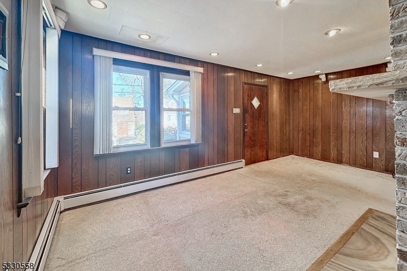 Crystal Woods - Residential