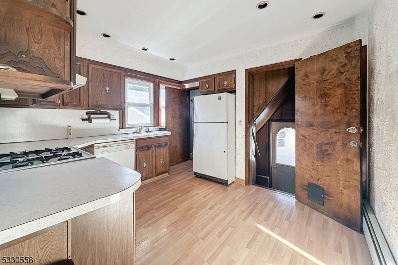 Crystal Woods - Residential