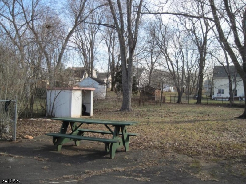 Bradley Gardens - Residential