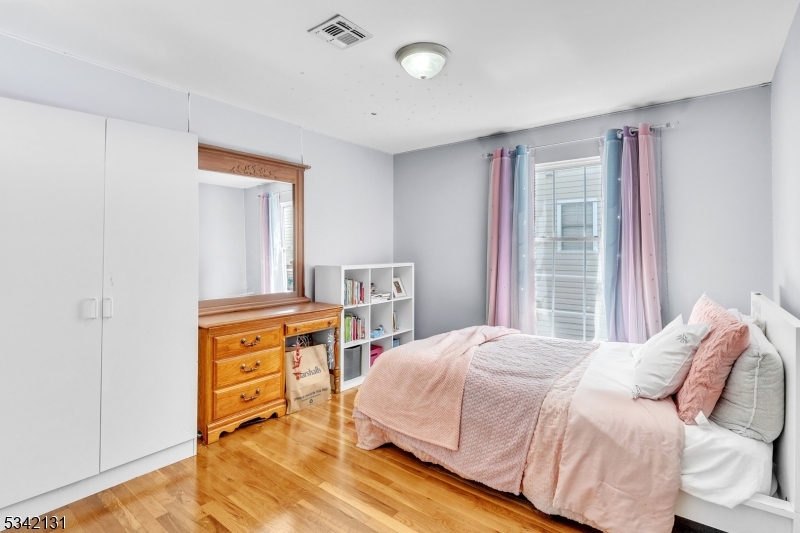 South Ironbound - Residential Income