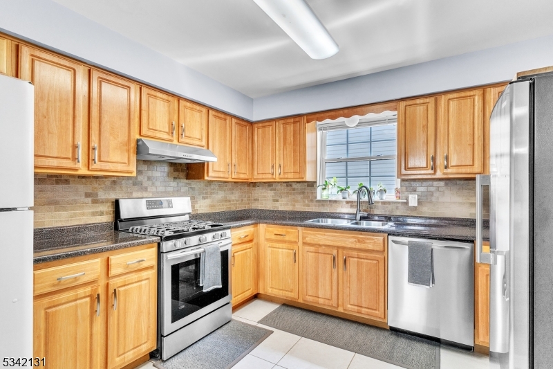 South Ironbound - Residential Income