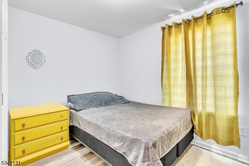 South Ironbound - Residential Income