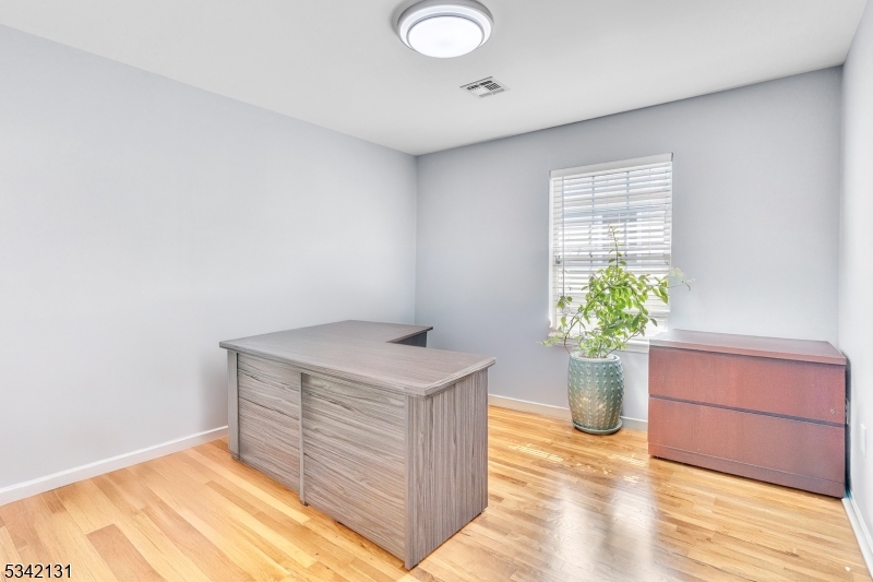 South Ironbound - Residential Income