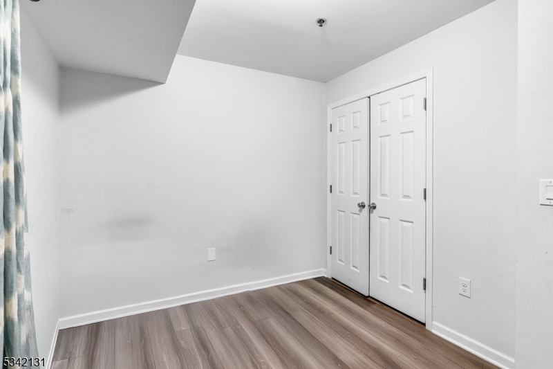 South Ironbound - Residential Income