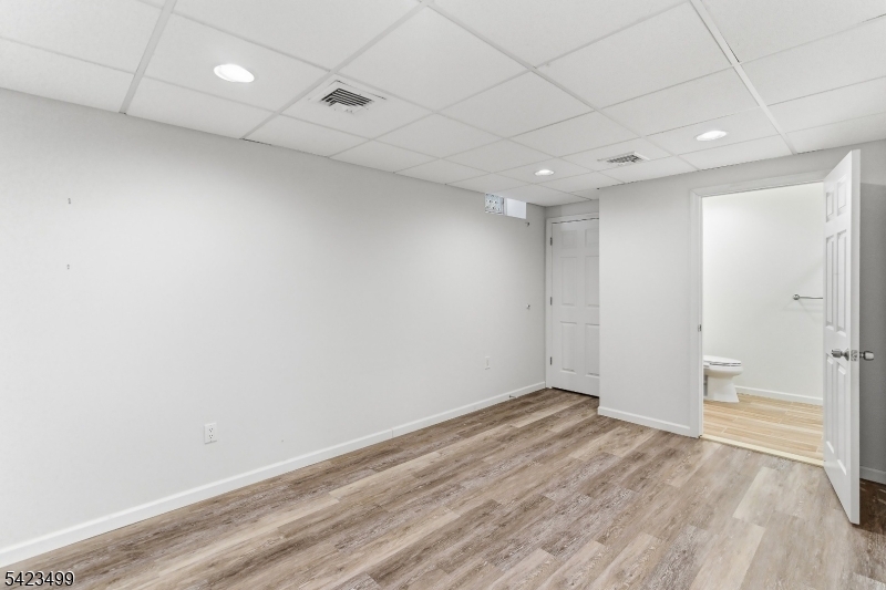 Nob Hill - Residential Lease