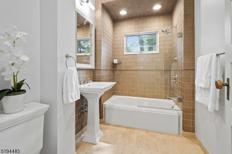 Upper Montclair - Residential