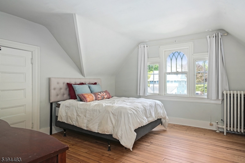 Upper Montclair - Residential