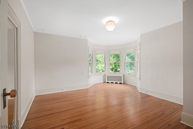 Upper Montclair - Residential