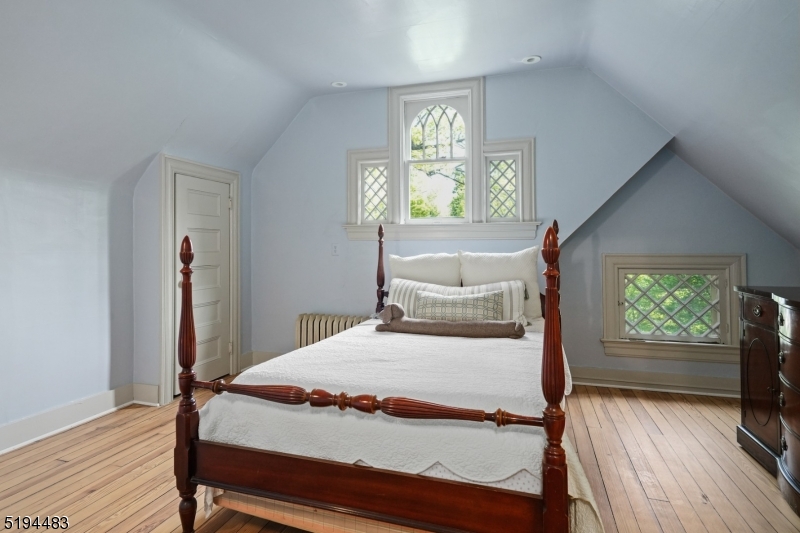 Upper Montclair - Residential