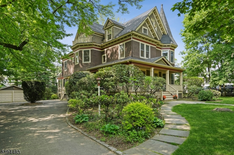 Upper Montclair - Residential