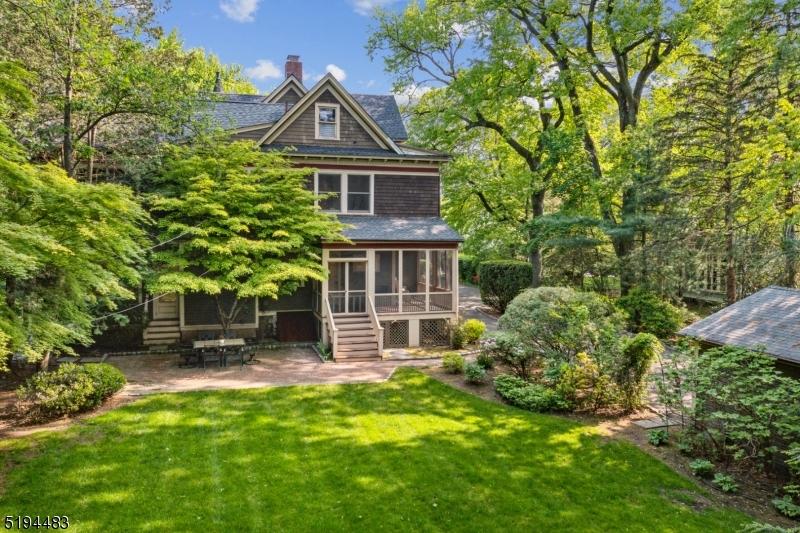 Upper Montclair - Residential
