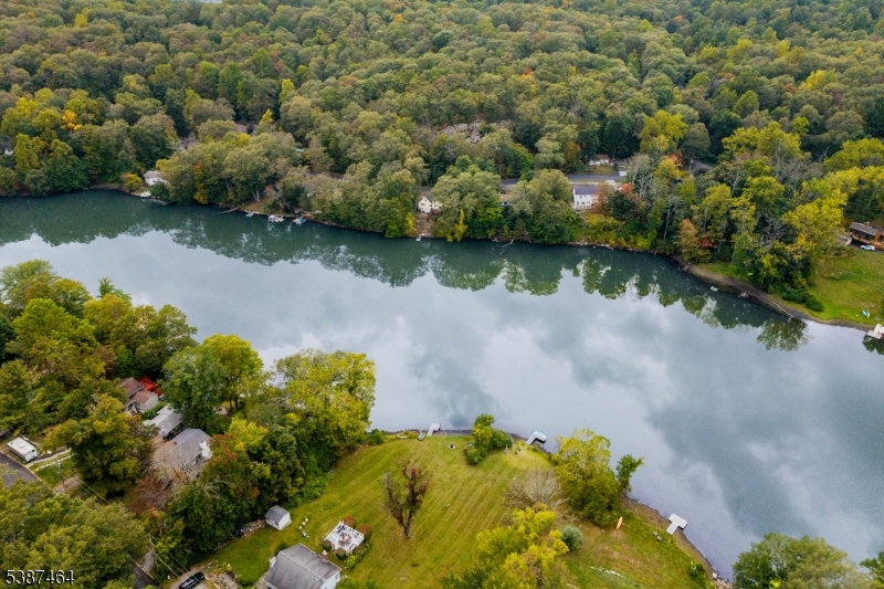 Pleasant Valley Lake - Residential Lease