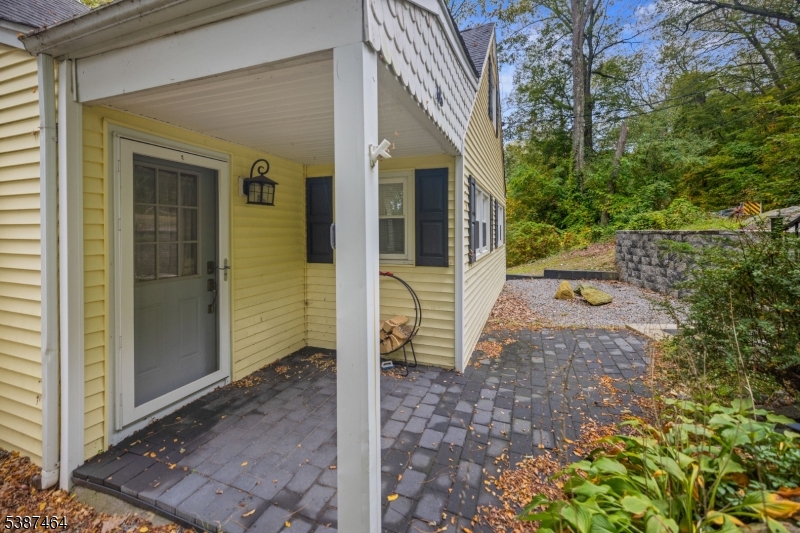 Pleasant Valley Lake - Residential Lease