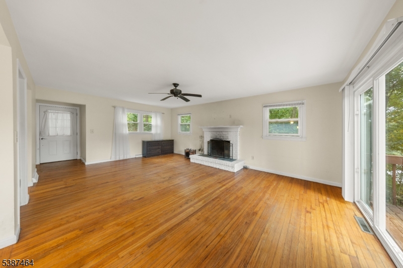 Pleasant Valley Lake - Residential Lease