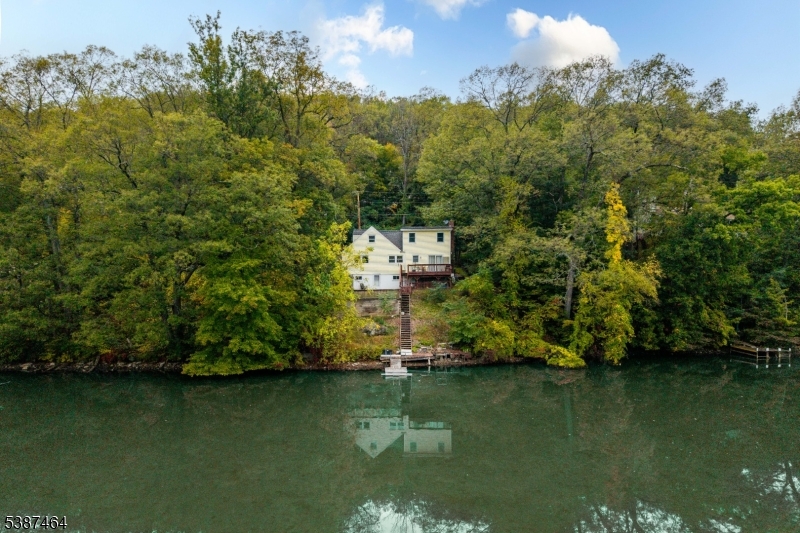 Pleasant Valley Lake - Residential Lease