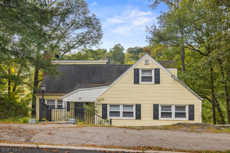 Pleasant Valley Lake - Residential Lease