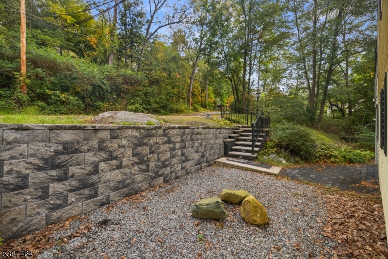 Pleasant Valley Lake - Residential Lease