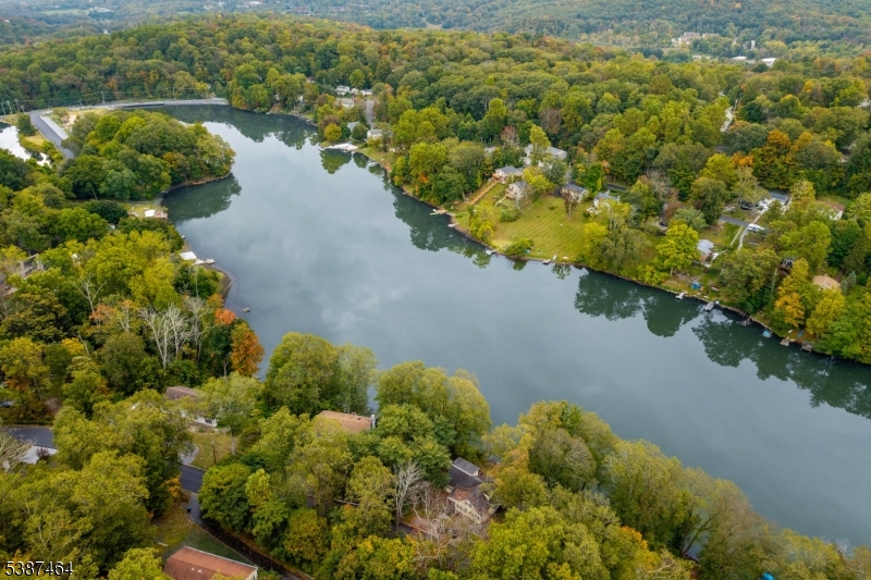 Pleasant Valley Lake - Residential Lease