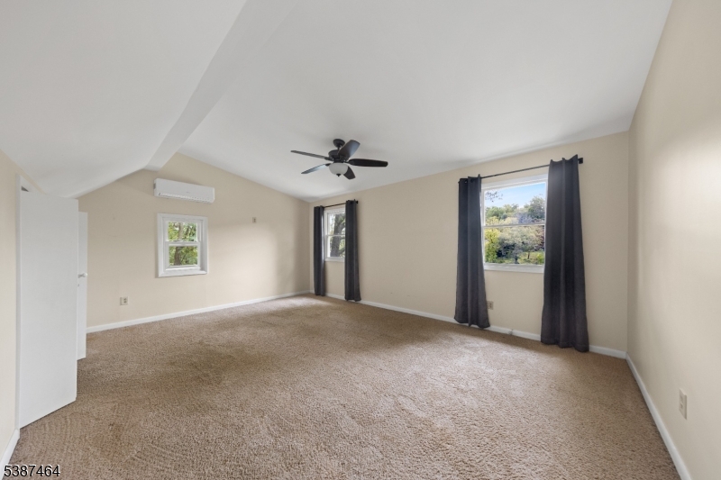 Pleasant Valley Lake - Residential Lease