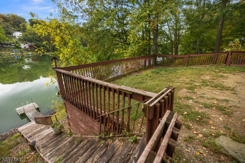 Pleasant Valley Lake - Residential Lease