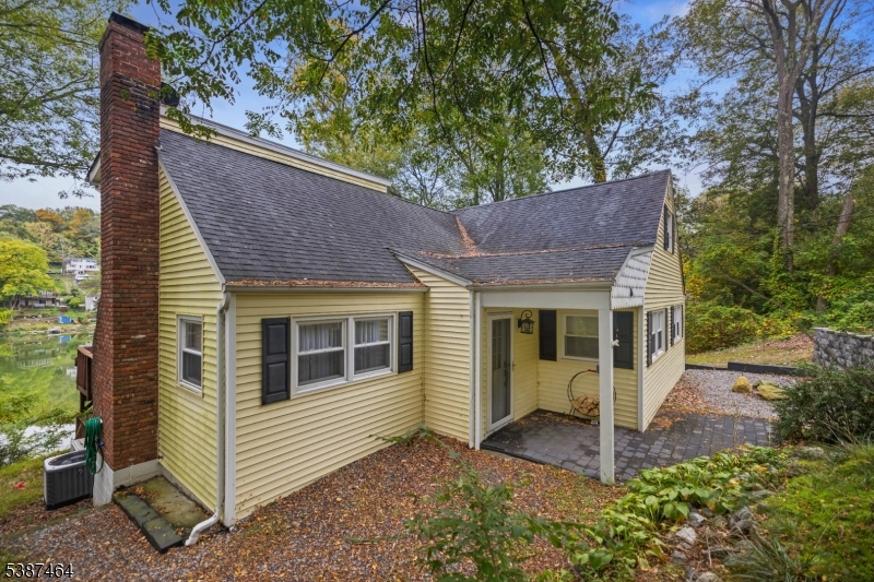 Pleasant Valley Lake - Residential Lease