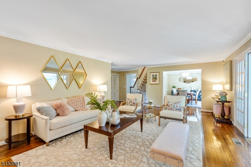 Rolling Hills - Residential