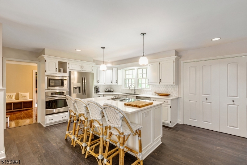 Rolling Hills - Residential