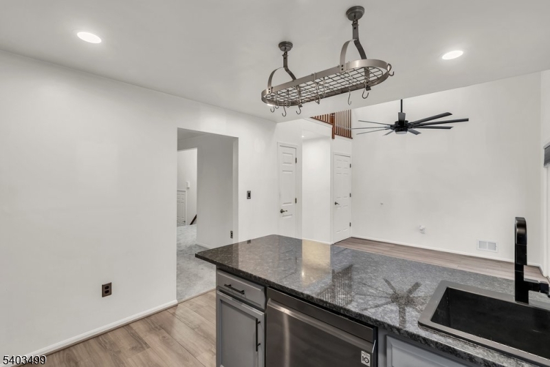 OAKHILL - Residential