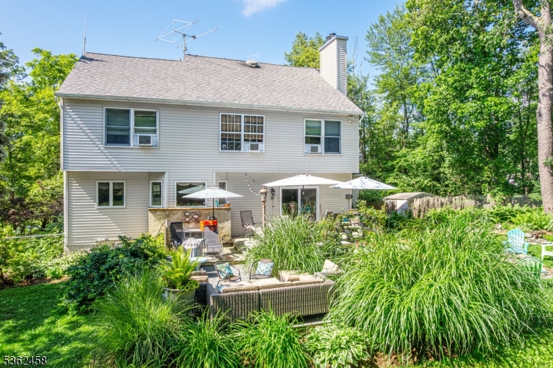 Vernon Twp., New Jersey 07418, United States, 4 Bedrooms Bedrooms, ,3 BathroomsBathrooms,Residential,Coming Soon,165379