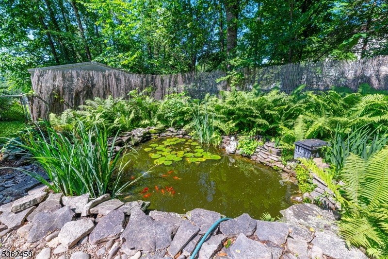 Vernon Twp., New Jersey 07418, United States, 4 Bedrooms Bedrooms, ,3 BathroomsBathrooms,Residential,Coming Soon,165379