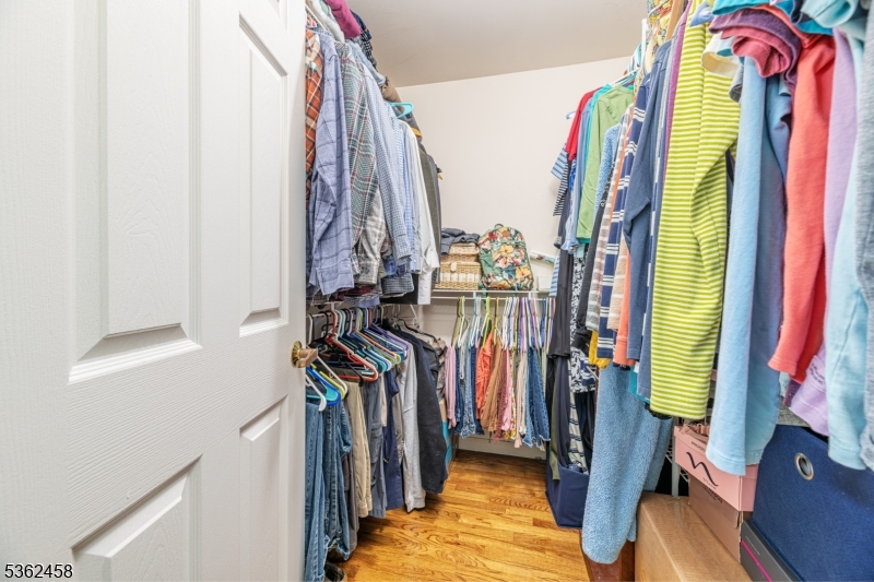 Vernon Twp., New Jersey 07418, United States, 4 Bedrooms Bedrooms, ,3 BathroomsBathrooms,Residential,Coming Soon,165379