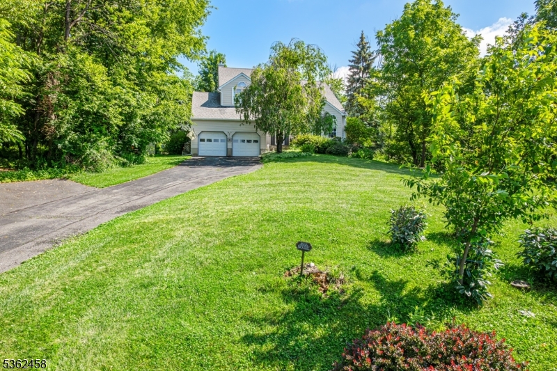 Vernon Twp., New Jersey 07418, United States, 4 Bedrooms Bedrooms, ,3 BathroomsBathrooms,Residential,Coming Soon,165379