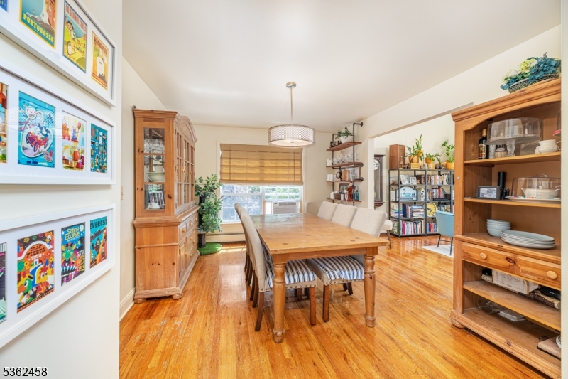 Vernon Twp., New Jersey 07418, United States, 4 Bedrooms Bedrooms, ,3 BathroomsBathrooms,Residential,Coming Soon,165379