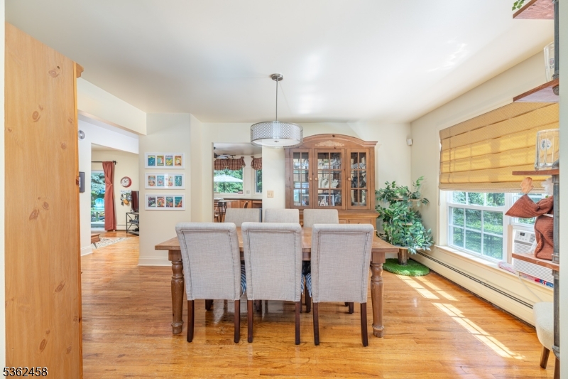 Vernon Twp., New Jersey 07418, United States, 4 Bedrooms Bedrooms, ,3 BathroomsBathrooms,Residential,Coming Soon,165379